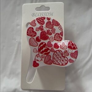 Red Heart Patterned Hair Clip